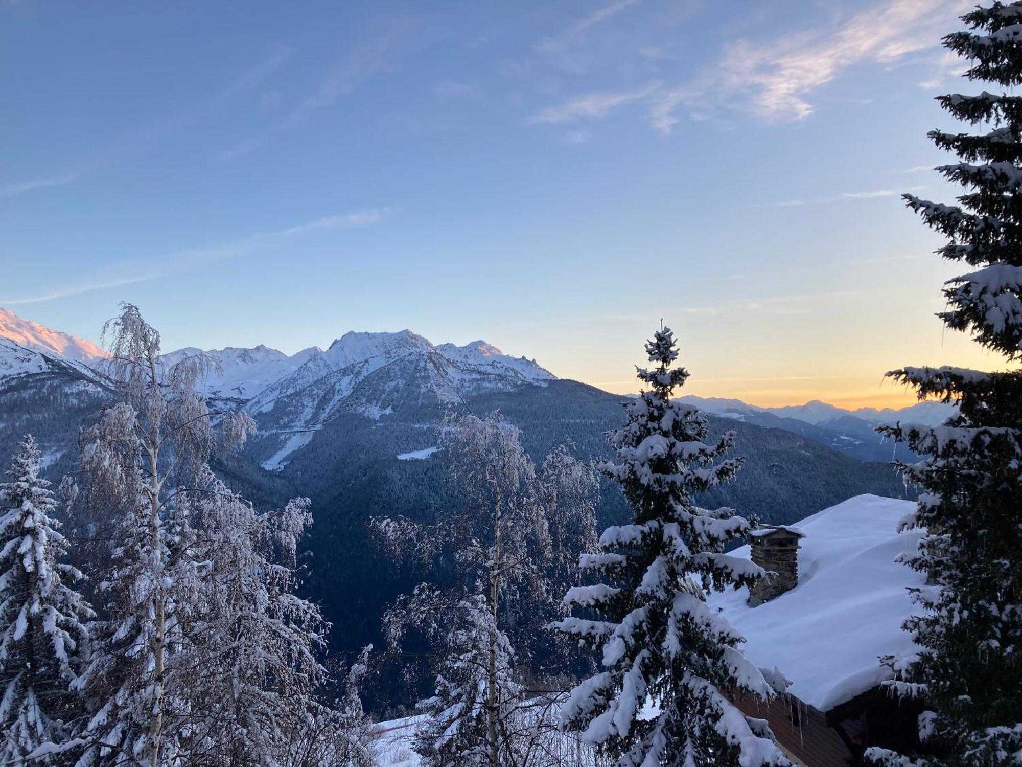Appartement Dans Un Chalet Typique De Montagne A La Rosiere Montvalezan Kültér fotó